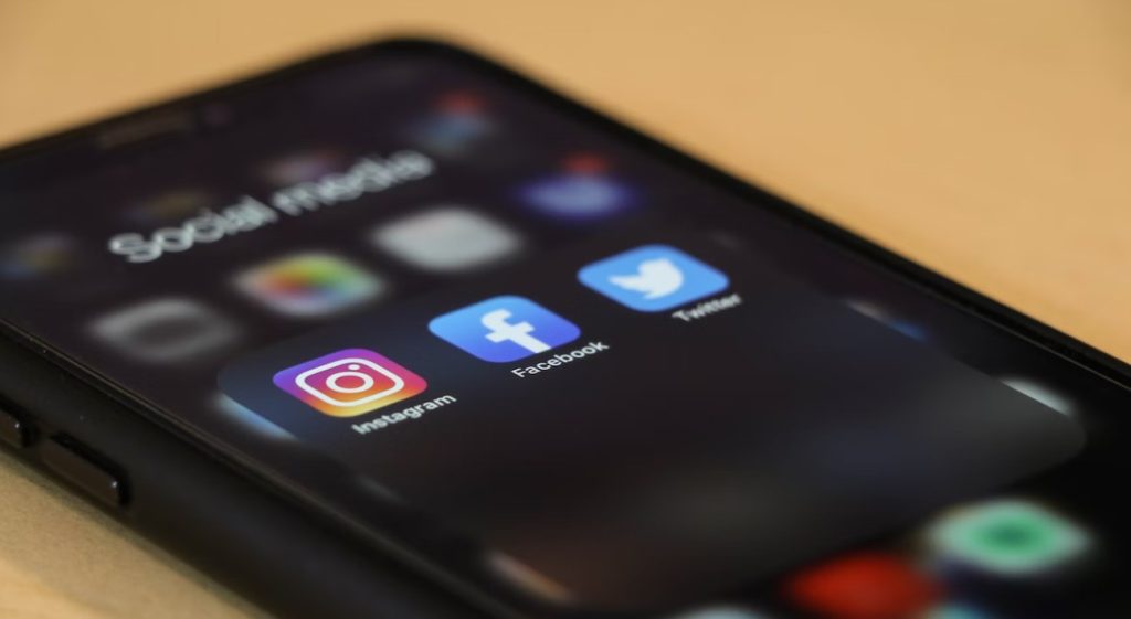 Aplikacje w telefonie komórkowym